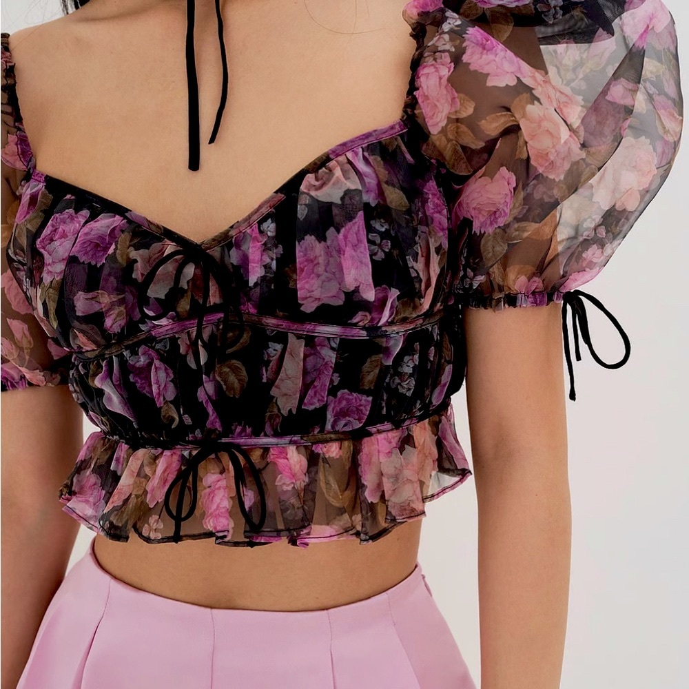 For Love and Lemons Purple and Pink Ruched Puff Sleeve Crop Blouse - Picture 3 of 4